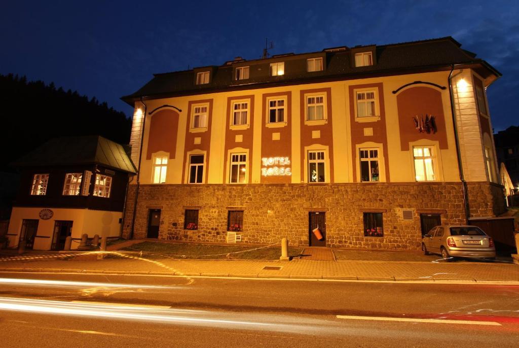 Hotel Hořec Pec pod Sněžkou Buitenkant foto
